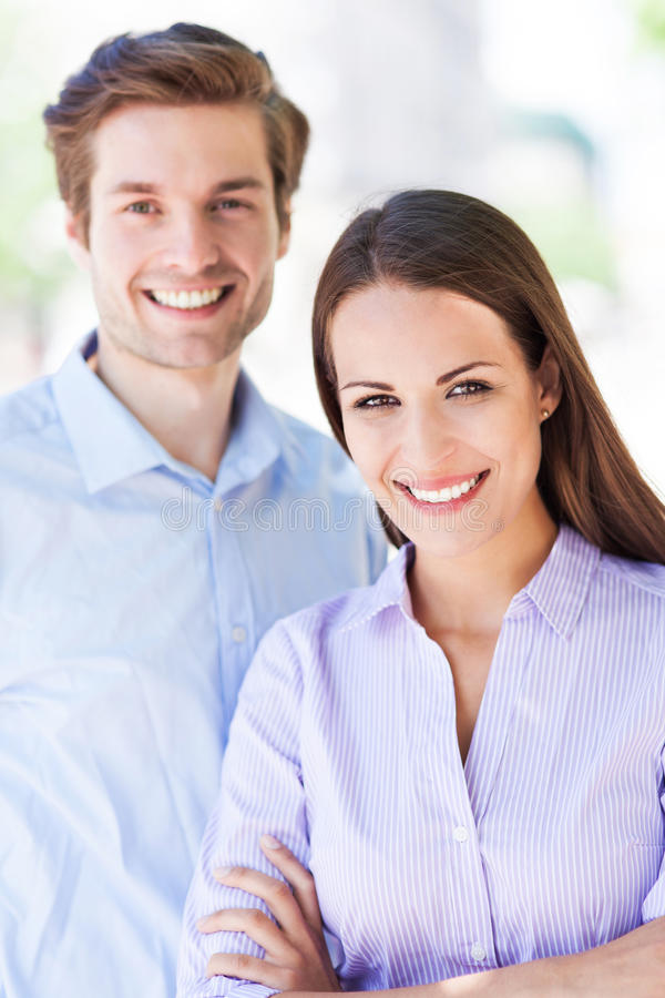 jeunes-couples-d-affaires Icône Dynamique vision